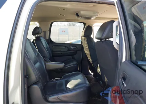 2007 Cadillac Escalade Esv Standard z USA, uszkodzony, nr VIN 1GYFK66847R263225